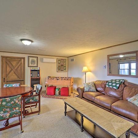 Beech Mountain Cabin Retreat With Hot Tub And Views! Bagian luar foto