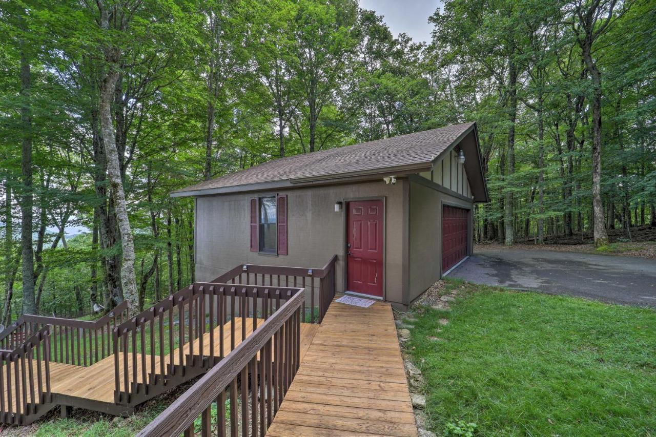 Beech Mountain Cabin Retreat With Hot Tub And Views! Bagian luar foto