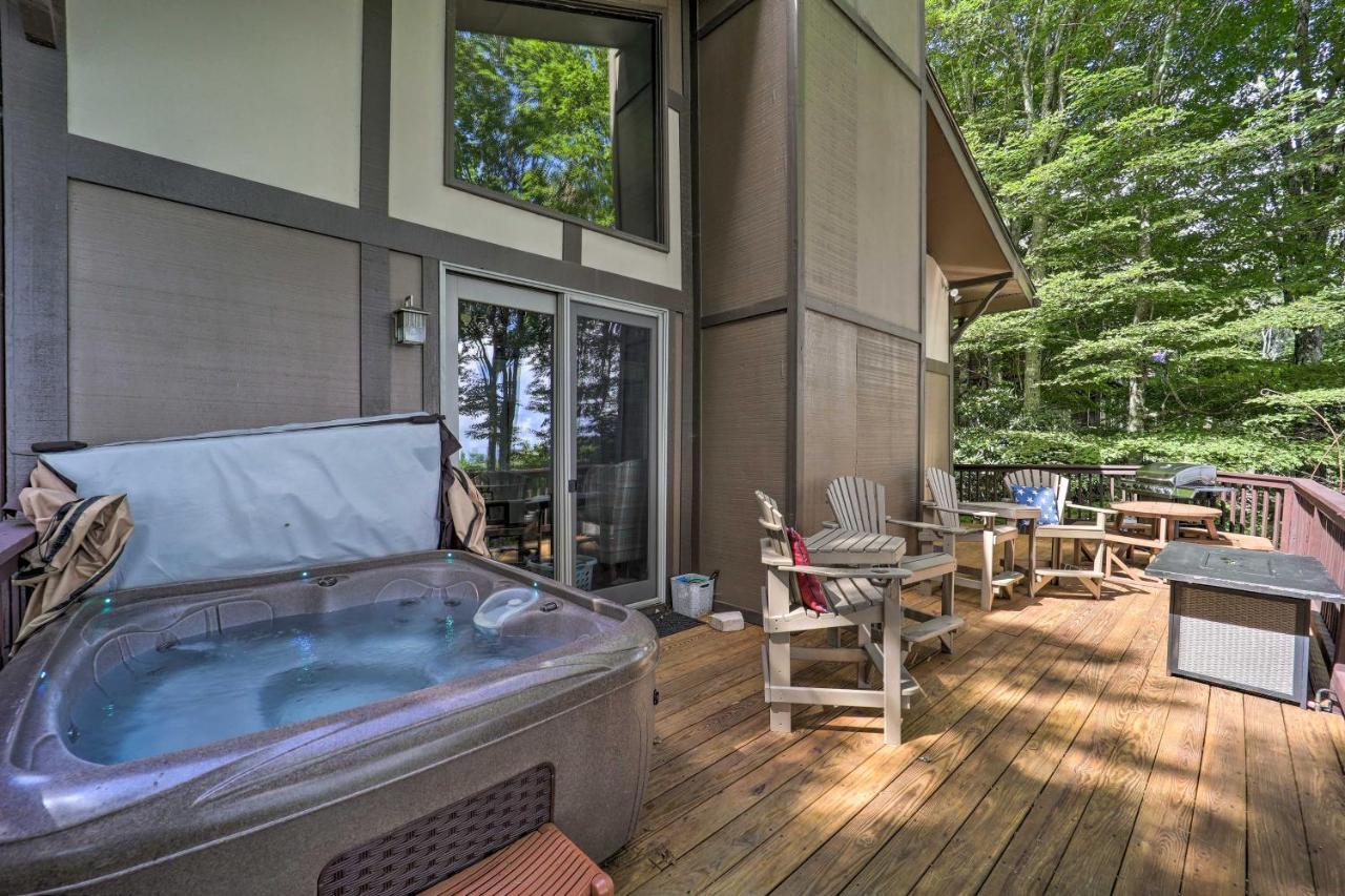 Beech Mountain Cabin Retreat With Hot Tub And Views! Bagian luar foto